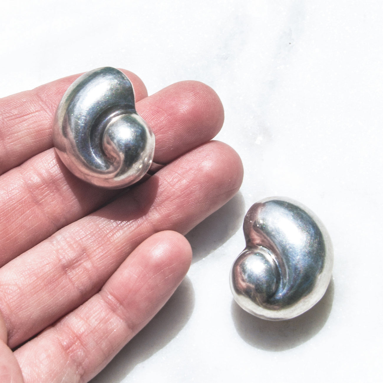 
                      
                        Vintage 925 Silver Modernist Shell Earrings | Lily Frank Jewelry
                      
                    