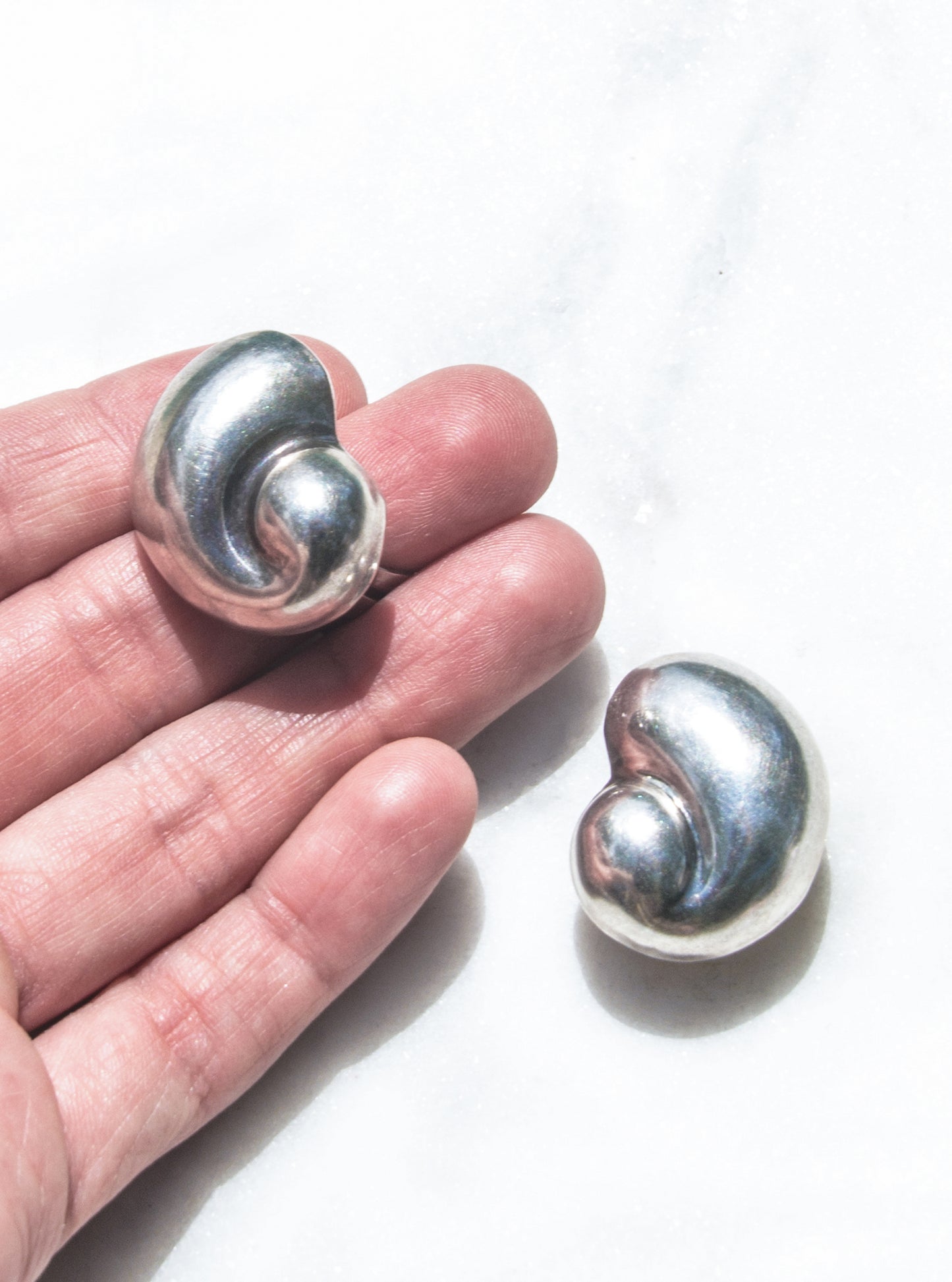 Vintage 925 Silver Modernist Shell Earrings | Lily Frank Jewelry