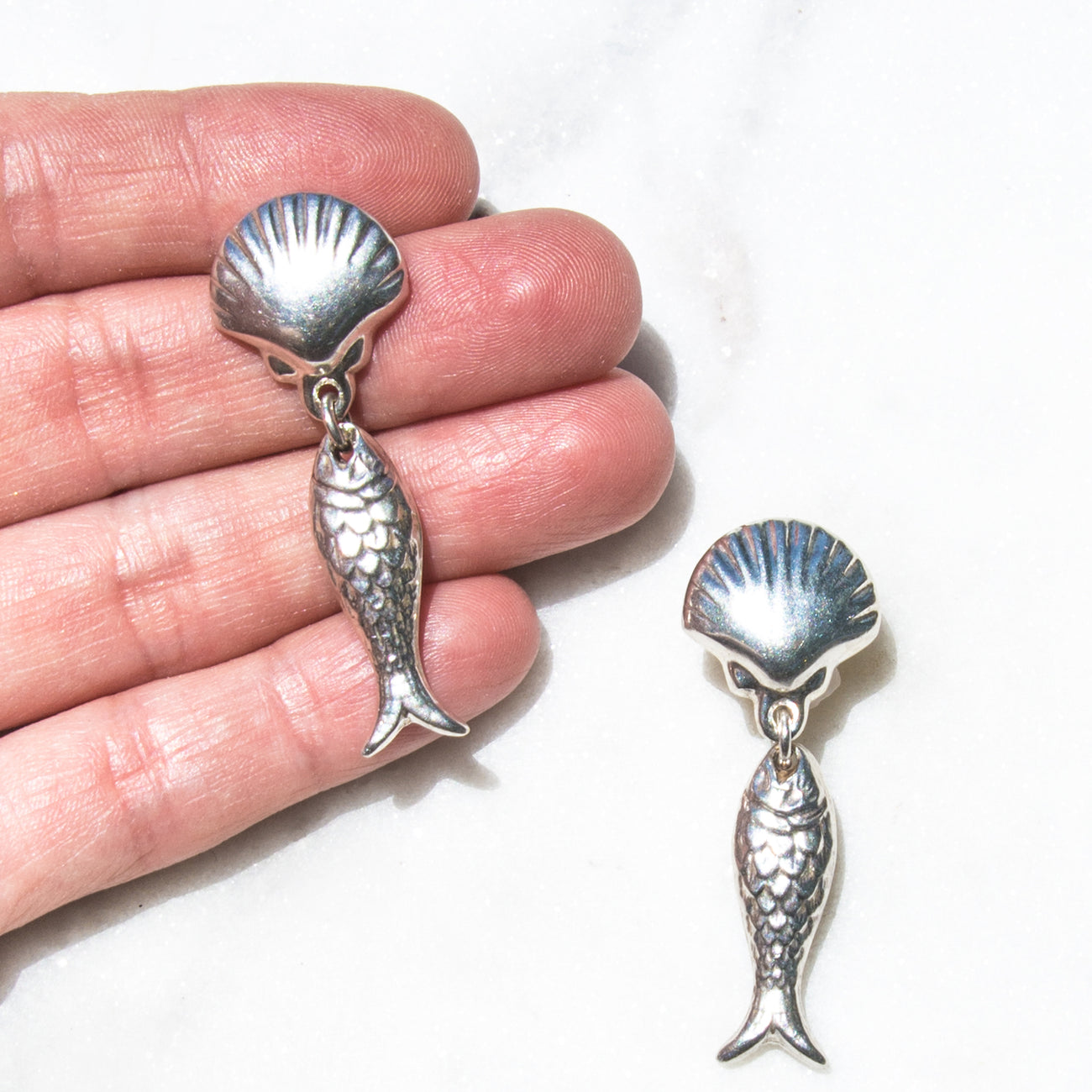 
                      
                        Vintage 925 Silver Pescado Earrings | Lily Frank Jewelry
                      
                    