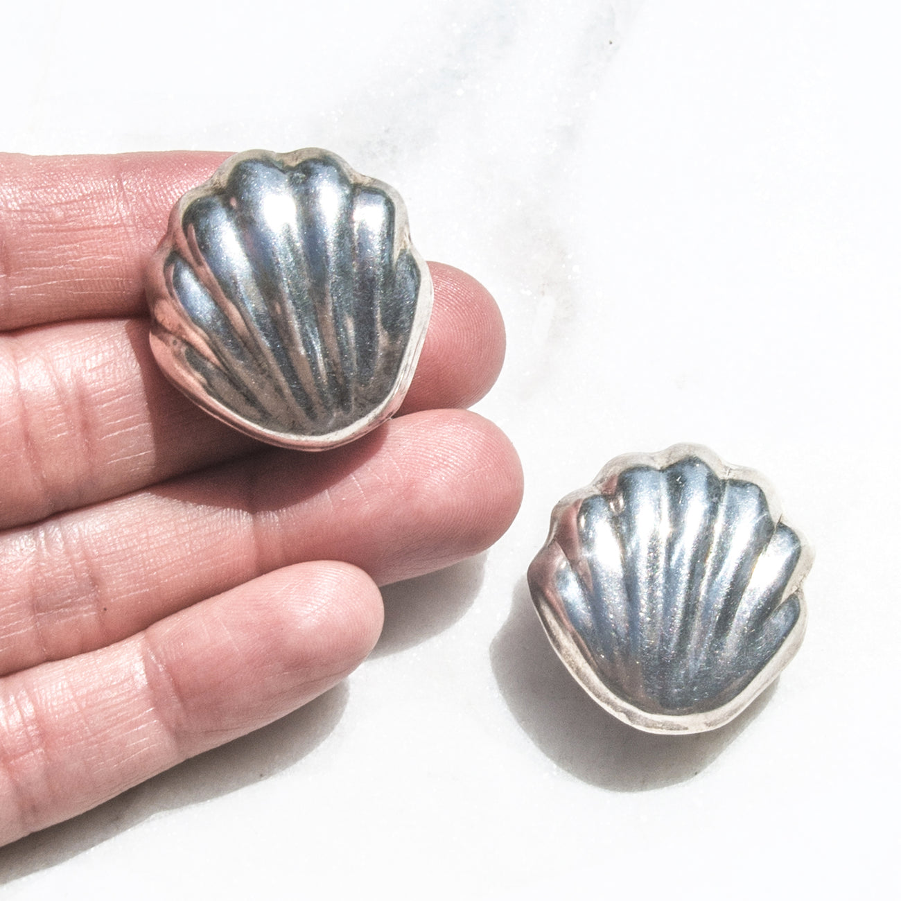 
                      
                        Vintage 925 Silver Shell Earrings | Lily Frank Jewelry
                      
                    